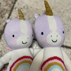 Cuddles + kind  Zoe the unicorn 🦄